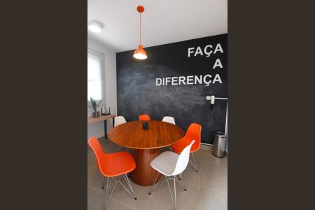 Apartamento à venda com 85m², 2 quartos e 1 vagaÁrea comum - Sala de Reunião