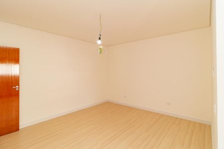 Casa à venda com 140m², 3 quartos e 3 vagasSuíte 3