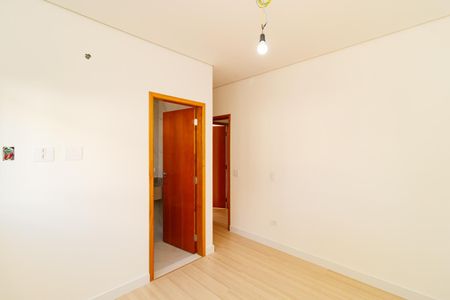 Casa à venda com 140m², 3 quartos e 3 vagasSuíte 2