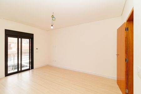 Casa à venda com 140m², 3 quartos e 3 vagasSuíte 1