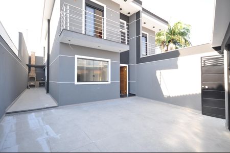 Casa à venda com 150m², 3 quartos e 2 vagasGaragem