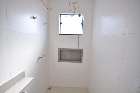 Casa à venda com 150m², 3 quartos e 2 vagasBanheiro da Suíte 3