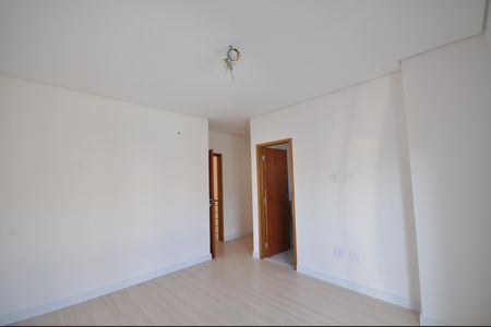 Casa à venda com 150m², 3 quartos e 2 vagasSuíte 1