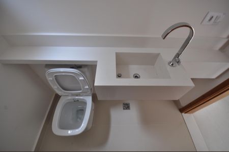 Casa à venda com 150m², 3 quartos e 2 vagasLavabo Sala