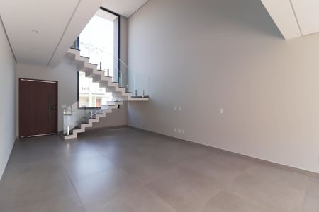 Casa à venda com 250m², 3 quartos e 3 vagas Casa à venda com 250m², 3 quartos e 3 vagasSala