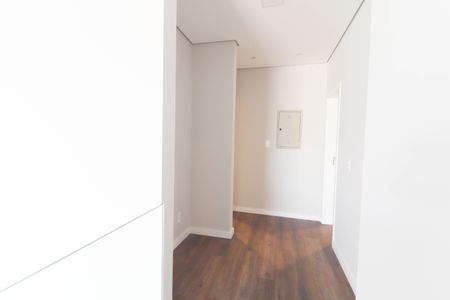 Casa à venda com 250m², 3 quartos e 3 vagas Casa à venda com 250m², 3 quartos e 3 vagasCorredor