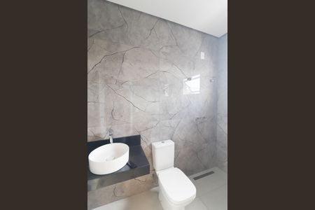 Casa à venda com 250m², 3 quartos e 3 vagas Casa à venda com 250m², 3 quartos e 3 vagasBanheiro da Suíte 1