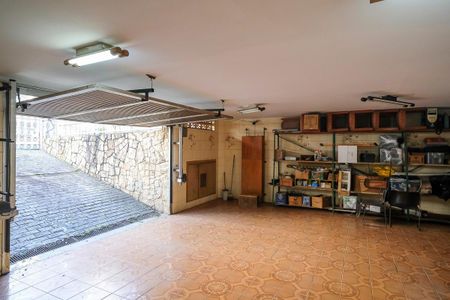 Casa à venda com 280m², 5 quartos e 3 vagasGaragem