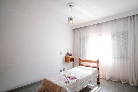 Casa à venda com 280m², 5 quartos e 3 vagasSuíte