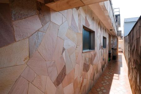 Casa à venda com 280m², 5 quartos e 3 vagasCorredor