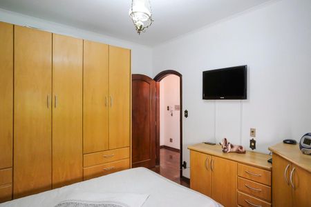 Casa à venda com 453m², 4 quartos e 3 vagasQuarto 2