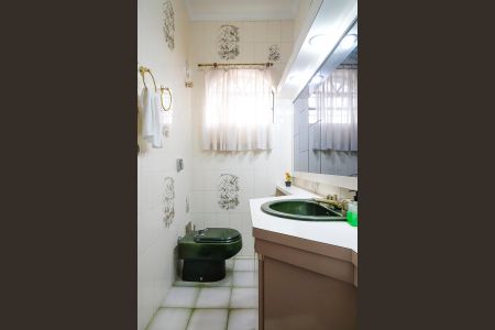 Casa à venda com 453m², 4 quartos e 3 vagasLavabo