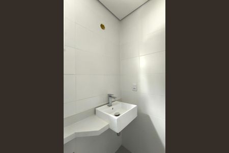 Casa de condomínio à venda com 190m², 3 quartos e 4 vagasBanheiro Suíte 1 