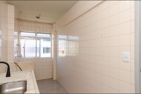 Apartamento à venda com 55m², 2 quartos e sem vaga Apartamento à venda com 55m², 2 quartos e sem vagaCozinha