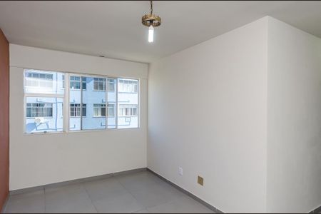 Apartamento à venda com 55m², 2 quartos e sem vaga Apartamento à venda com 55m², 2 quartos e sem vagaSala