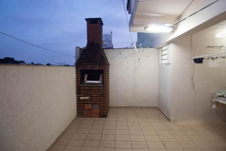 Casa à venda com 125m², 3 quartos e 2 vagas Casa à venda com 125m², 3 quartos e 2 vagasChurrasqueira