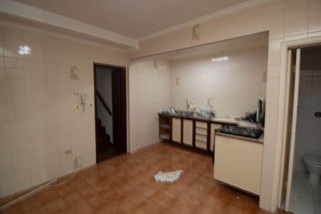 Casa à venda com 125m², 3 quartos e 2 vagas Casa à venda com 125m², 3 quartos e 2 vagasCozinha