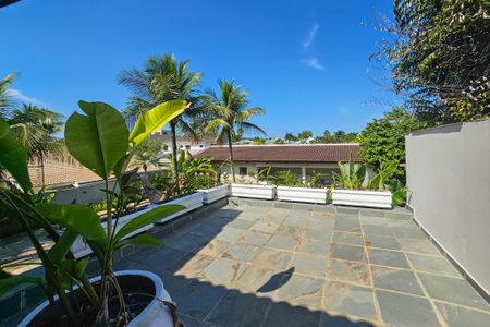 Apartamento para alugar com 890m², 5 quartos e 6 vagas Apartamento para alugar com 890m², 5 quartos e 6 vagasVaranda