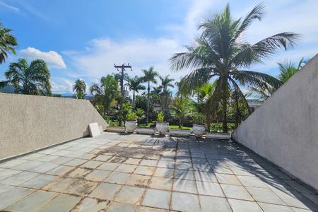 Apartamento para alugar com 890m², 5 quartos e 6 vagas Apartamento para alugar com 890m², 5 quartos e 6 vagasVaranda