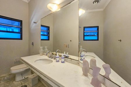 Apartamento para alugar com 890m², 5 quartos e 6 vagas Apartamento para alugar com 890m², 5 quartos e 6 vagasLavabo