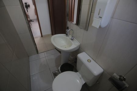 Casa para alugar com 250m², 4 quartos e 3 vagasBanheiro