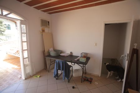 Casa para alugar com 250m², 4 quartos e 3 vagasCobertura - Sala