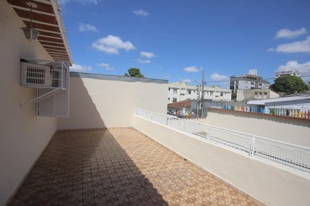 Casa para alugar com 250m², 4 quartos e 3 vagasCobertura