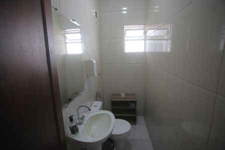 Casa para alugar com 250m², 4 quartos e 3 vagasBanheiro