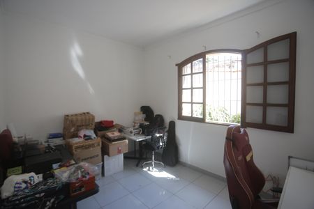 Casa para alugar com 250m², 4 quartos e 3 vagasQuarto 2