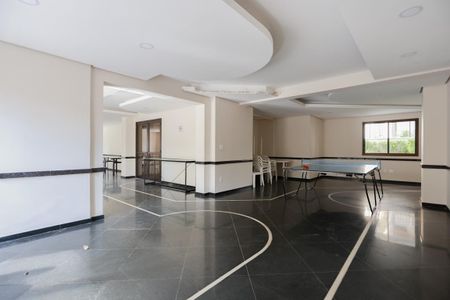 Apartamento à venda com 233m², 5 quartos e 4 vagas Apartamento à venda com 233m², 5 quartos e 4 vagasÁrea comum - Salão de jogos