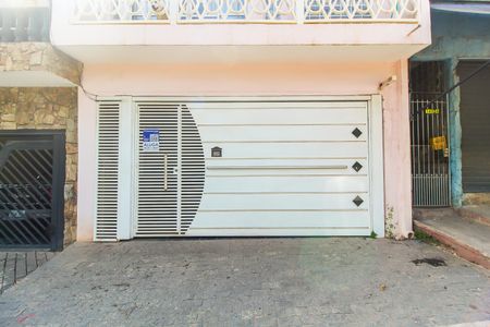 Casa para alugar com 60m², 2 quartos e sem vagaFachada + Plaquinha