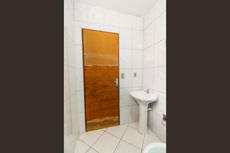 Casa para alugar com 60m², 2 quartos e sem vagaBanheiro