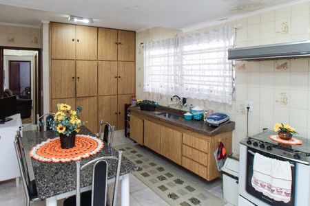 Casa à venda com 85m², 3 quartos e 1 vaga Casa à venda com 85m², 3 quartos e 1 vagaCozinha