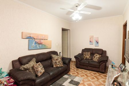 Casa à venda com 85m², 3 quartos e 1 vaga Casa à venda com 85m², 3 quartos e 1 vagaSala