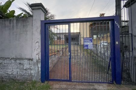 Casa à venda com 130m², 3 quartos e 5 vagasPlaquinha Instalada