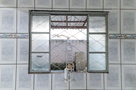 Casa à venda com 130m², 3 quartos e 5 vagasVista para a área de serviço da cozinha