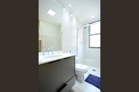 Apartamento à venda com 210m², 4 quartos e 4 vagasBanheiro Suíte 1