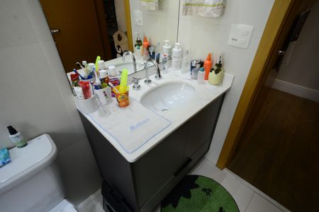 Apartamento à venda com 210m², 4 quartos e 4 vagasBanheiro Suíte 2