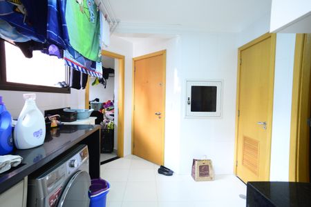 Apartamento à venda com 210m², 4 quartos e 4 vagasÁrea de Serviço