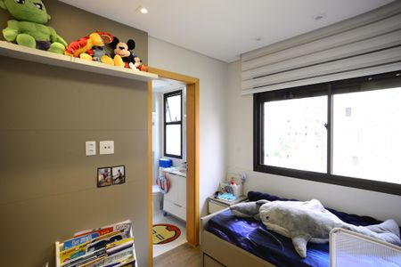 Apartamento à venda com 210m², 4 quartos e 4 vagasSuíte 3