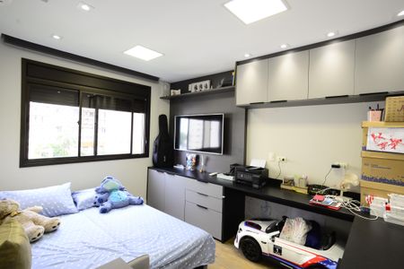 Apartamento à venda com 210m², 4 quartos e 4 vagasSuíte 1