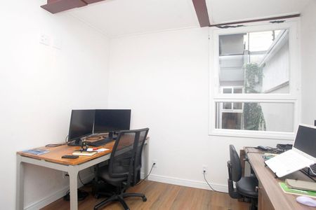 Casa para alugar com 450m², 3 quartos e 1 vagaEscritório