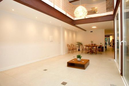 Casa para alugar com 450m², 3 quartos e 1 vagaSala