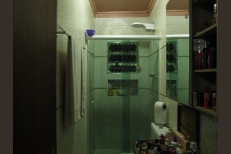 Casa à venda com 242m², 4 quartos e 4 vagasBanheiro da Suíte