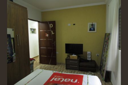 Casa à venda com 242m², 4 quartos e 4 vagasQuarto 2