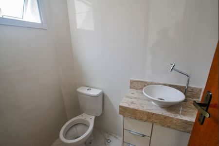 Apartamento à venda com 99m², 2 quartos e 2 vagas Apartamento à venda com 99m², 2 quartos e 2 vagasBanheiro de serviço