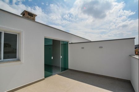 Apartamento à venda com 99m², 2 quartos e 2 vagas Apartamento à venda com 99m², 2 quartos e 2 vagasCobertura