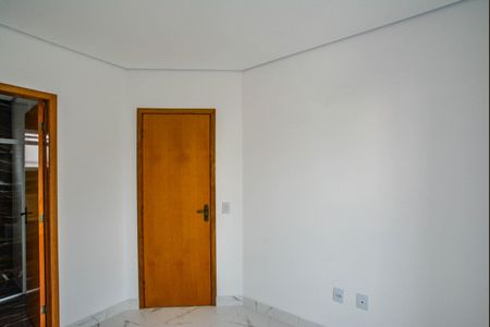 Apartamento à venda com 99m², 2 quartos e 2 vagas Apartamento à venda com 99m², 2 quartos e 2 vagasQuarto Suíte