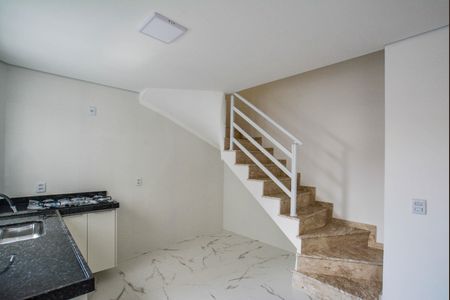 Apartamento à venda com 99m², 2 quartos e 2 vagas Apartamento à venda com 99m², 2 quartos e 2 vagasCozinha