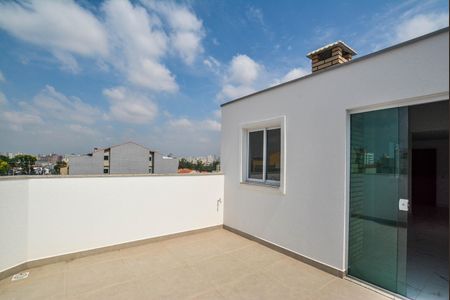 Apartamento à venda com 99m², 2 quartos e 2 vagas Apartamento à venda com 99m², 2 quartos e 2 vagasCobertura